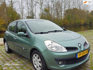 Renault Clio 1.2 TCE Dynamique 3e eigenaar dealer