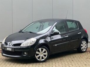 Renault Clio 1.4-16V Dynamique Luxe - Airco - Cruise -