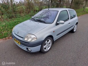 Renault Clio 1.4-16V Si # APK tot eind Juni 2025