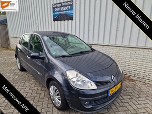 Renault Clio 1.6-16V Apk, Airco, Cruise