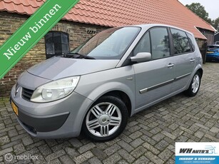 Renault Scenic 2.0-16V Dynamique Luxe