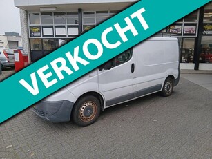 Renault Trafic 2.0 dCi T27 L1H1 Générique