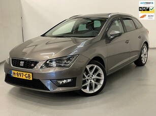 Seat Leon ST 2.0 TDI FR / Pano / Leder / Navi /