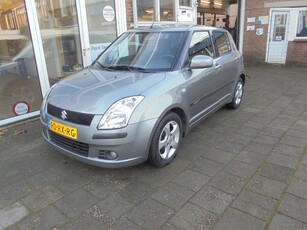 Suzuki Swift 1.5 Exclusive 4 nieuwe banden en nieuwe APK