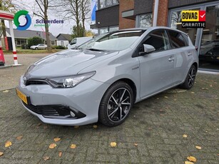 Toyota Auris 1.8 Hybrid Black Edition,Navi,Camera,1 jaar