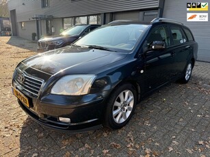 Toyota Avensis Wagon 1.8 VVTi Linea Luna