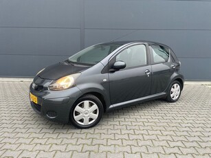 Toyota Aygo 1.0-12V Comfort automaat bouwjaar 2011