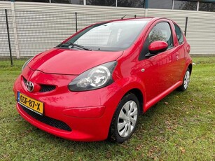 Toyota Aygo 1.0-12V [ DEALER ONDERHOUDEN ! ]