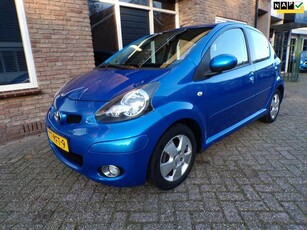 Toyota Aygo 1.0-12V Dynamic Blue Airco