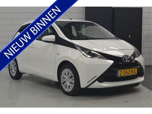 Toyota Aygo 1.0 VVT-i x-now // 60.000 km // CRUISE CONTROLE