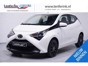 Toyota Aygo 1.0 VVT-i x-play Achteruitrijcamera Apple