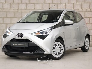 Toyota Aygo 1.0 VVT-i x-play AUTOMAATCAMERACARPLAYNAP