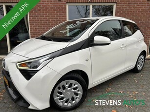 Toyota Aygo 1.0 VVT-i x-play VERKOCHT! CAMERA / NAVI /