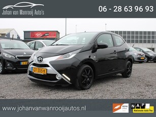 Toyota Aygo 1.0 VVT-i x-play/NAVI/CAMERA/1E EIGENAAR