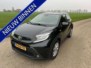 Toyota Aygo X 1.0 VVT-i MT first Camera Carplay LMV Enz