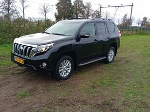 Toyota Land Cruiser 2.8 D-4D-F Executive Blind Van