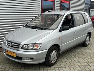 Toyota Picnic 2.0 Executive Verkocht (bj 2000)