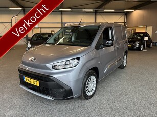 Toyota PROACE CITY 1.5 D-4D Navigator (bj 2024, automaat)