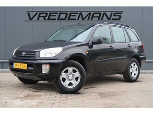 Toyota RAV4 2.0-16V VVT-i Luna (bj 2003)