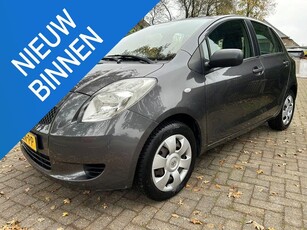 Toyota Yaris 1.3 VVTi 5DRS AIRCO NL AUTO