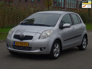 Toyota Yaris 1.3 VVTi Luna MMT AUTOMAAT 5DRS NAP/CLIMA/PDC