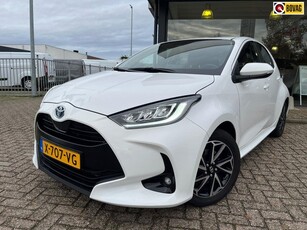 Toyota Yaris 1.5 Hybrid DynamicLEDStoelverwarming