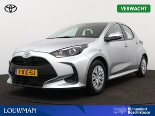 Toyota Yaris 1.5 VVT-i Active Airco Camera Cruise