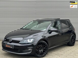 Volkswagen Golf 1.4 TSI ACT Highline Pano Navi Xenon CarPlay