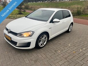 Volkswagen Golf 2.0 GTD 6BAK NAVI/CAMERA/CRUISE (bj 2015)