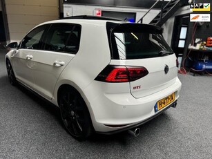 Volkswagen Golf 2.0 TSI GTI Performance/PANO/300 PK!!