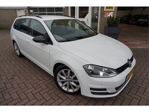 Volkswagen GOLF Variant 1.2 TSI Highline Connected