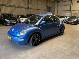 Volkswagen New Beetle 2.0 Highline (bj 2001)