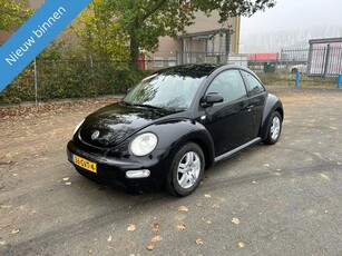 Volkswagen New Beetle 2.0 Highline LEUKE AUTO ZO INGERUILD