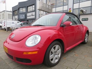 Volkswagen New Beetle Cabriolet 2.5 5 cylinder Highline 150