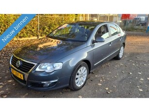 Volkswagen Passat 1.8 TFSI Comfortline ZEER NETTE AUTO