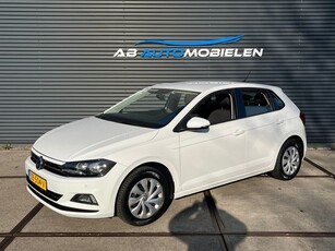 Volkswagen Polo 1.0 TSI Comfortline CARPLAY/ NAVI/ PDC