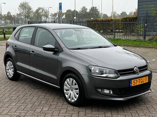 Volkswagen Polo 1.2 TSI Comfortline - Cruise Control •