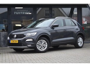 Volkswagen T-Roc 1.0 TSI Style STOELVERWARMING APPLE