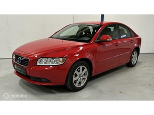 Volvo S40 2.0 Kinetic 1E EIGENAAR / DEALER HISTORIE