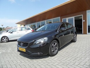 Volvo V40 1.5 T3 Momentum Automaat (bj 2015)