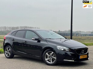 Volvo V40 1.6 D2 AutomaatAircoNaviLmvNapBoekjes