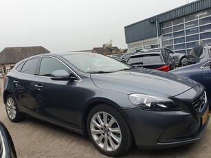 Volvo V40 1.6 D2 Momentum (bj 2013)