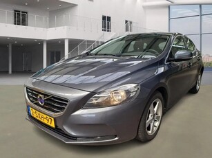 Volvo V40 1.6 D2 Momentum EXPORT