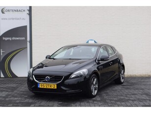 Volvo V40 1.6 T3 Summum Intro-line Leer Cruise