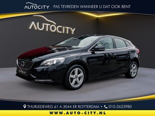 Volvo V40 2.0 D4 Ocean Race Business Navi l Leder l Camera