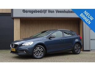 Volvo V40 Cross Country 2.0 T3 153pk Nordic+ LED Navi Clima