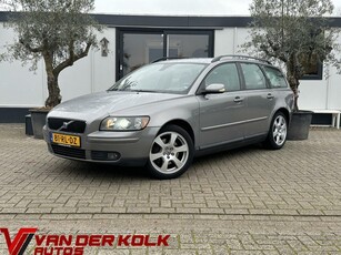 Volvo V50 2.4 Summum Leder Xenon Trekhaak Climate Cruise