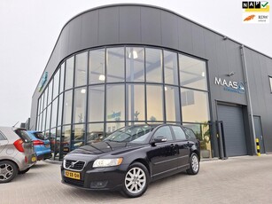 Volvo V50 2.4i Momentum Youngtimer Dealer onderhouden