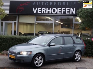 Volvo V50 2.4i Summum - XENON - LEDER - ELEKTR STOELEN -