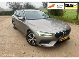 Volvo V60 2.0 B3 Momentum Business